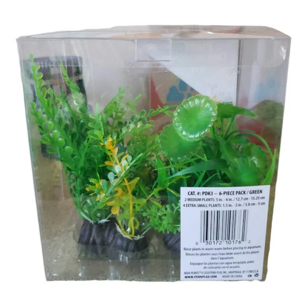 Aquarium Plants Decorating Kit with 6 different Green plants by Penn Plax,